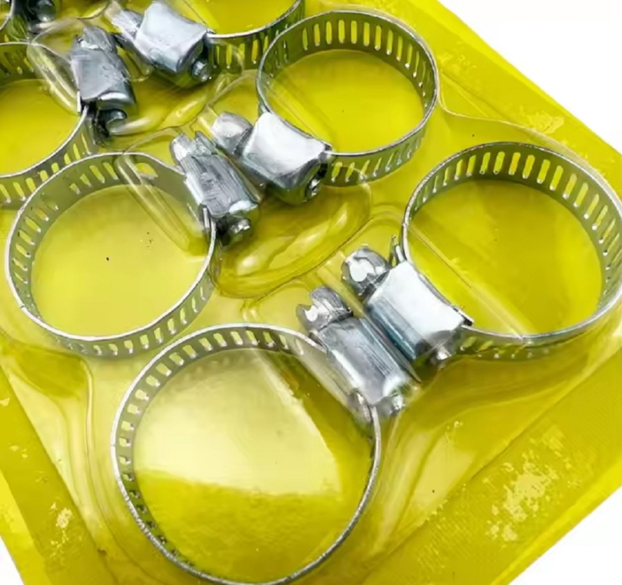 Sąvaržų komplektas