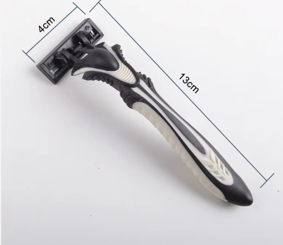 Skutimosi peiliukų komplektas