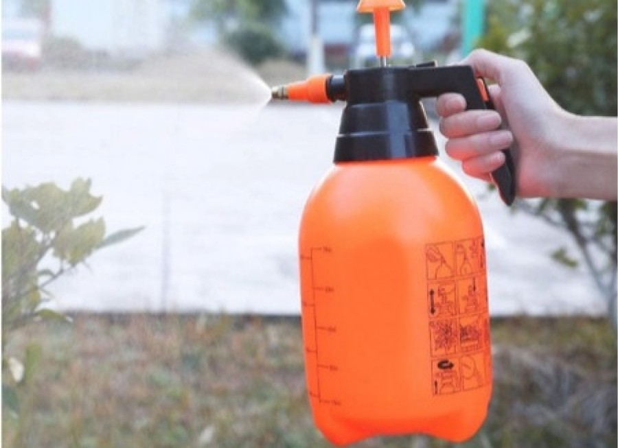 Slėginis purkštuvas 2L.